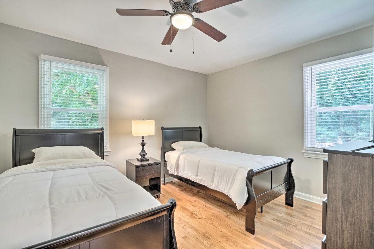 Family-friendly About 3 Mi To Downtown! Ferienhaus
